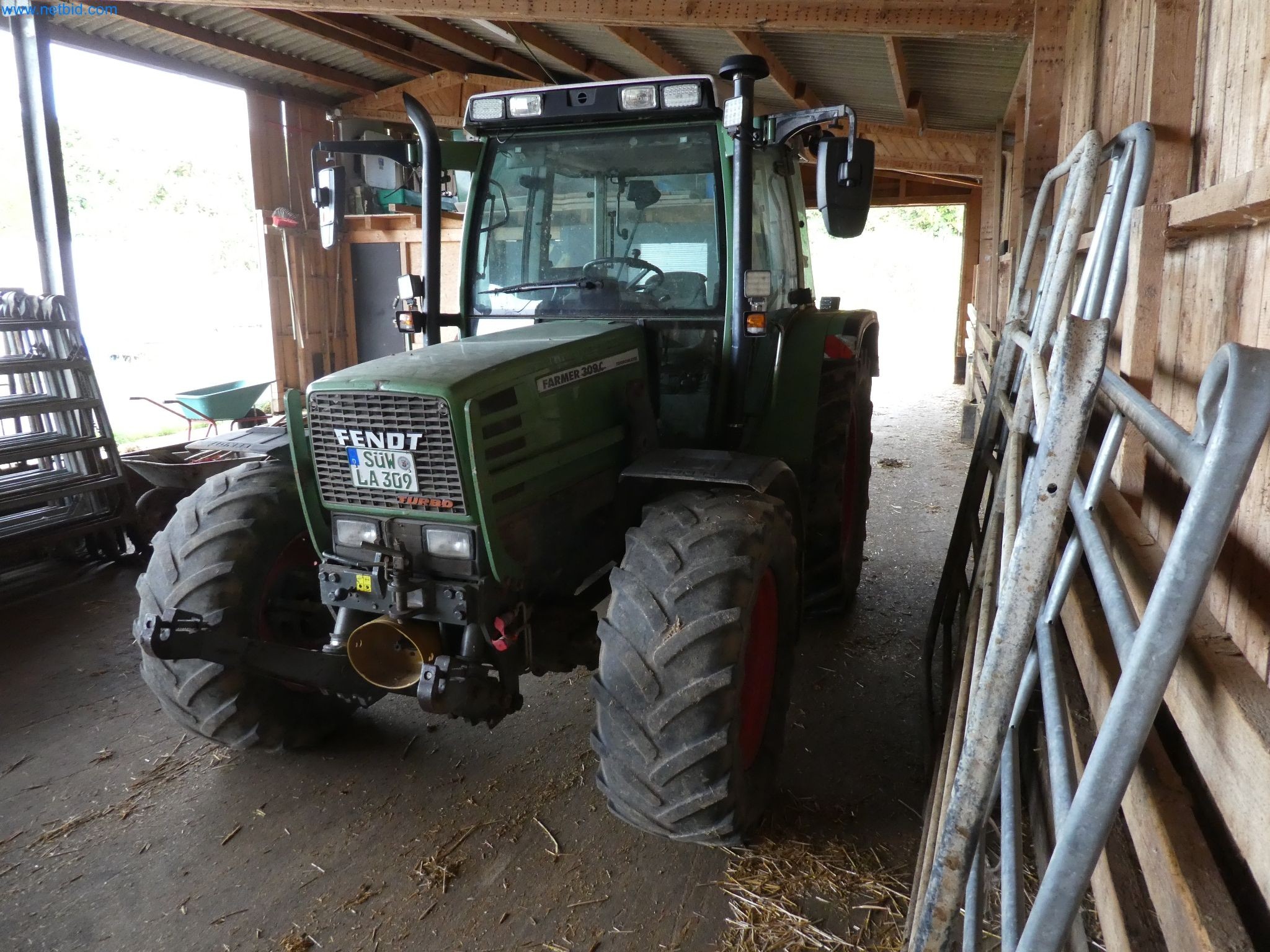 Zemědělské vybavení a stroje-2