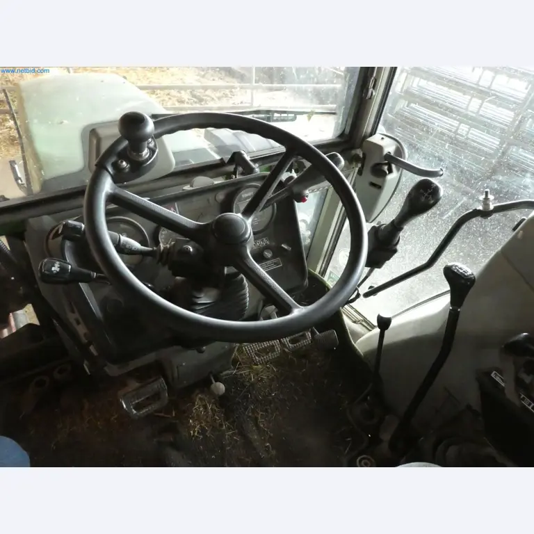 Zemědělské vybavení a stroje-7