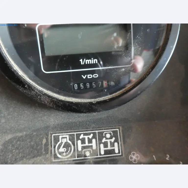 Zemědělské vybavení a stroje-8