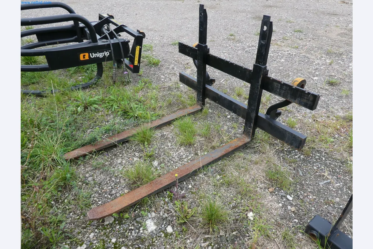 Zemědělské vybavení a stroje-1