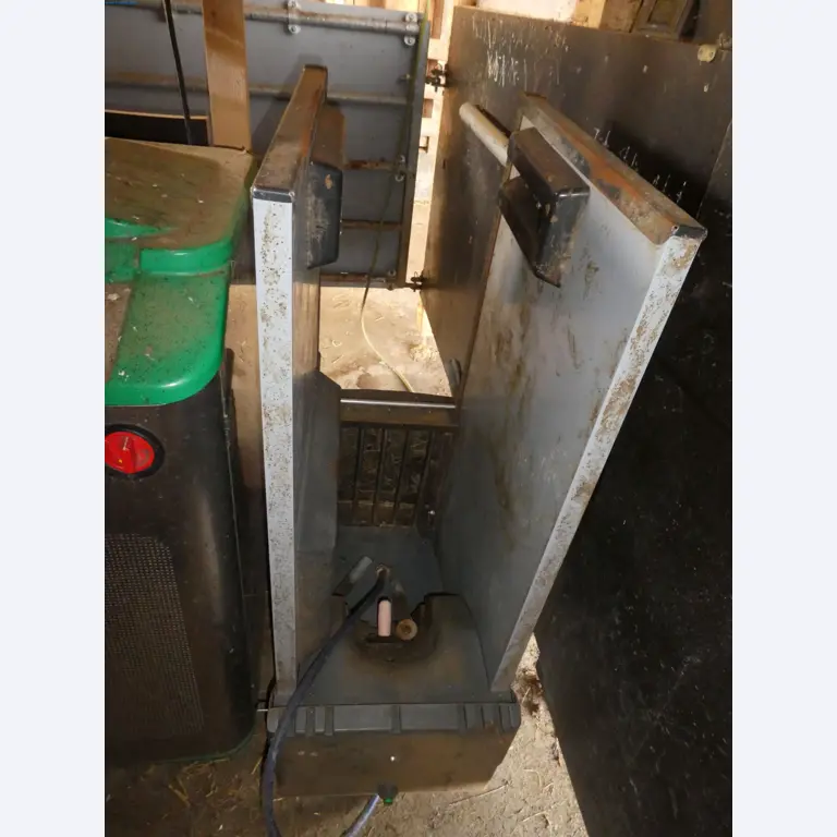 Zemědělské vybavení a stroje-4