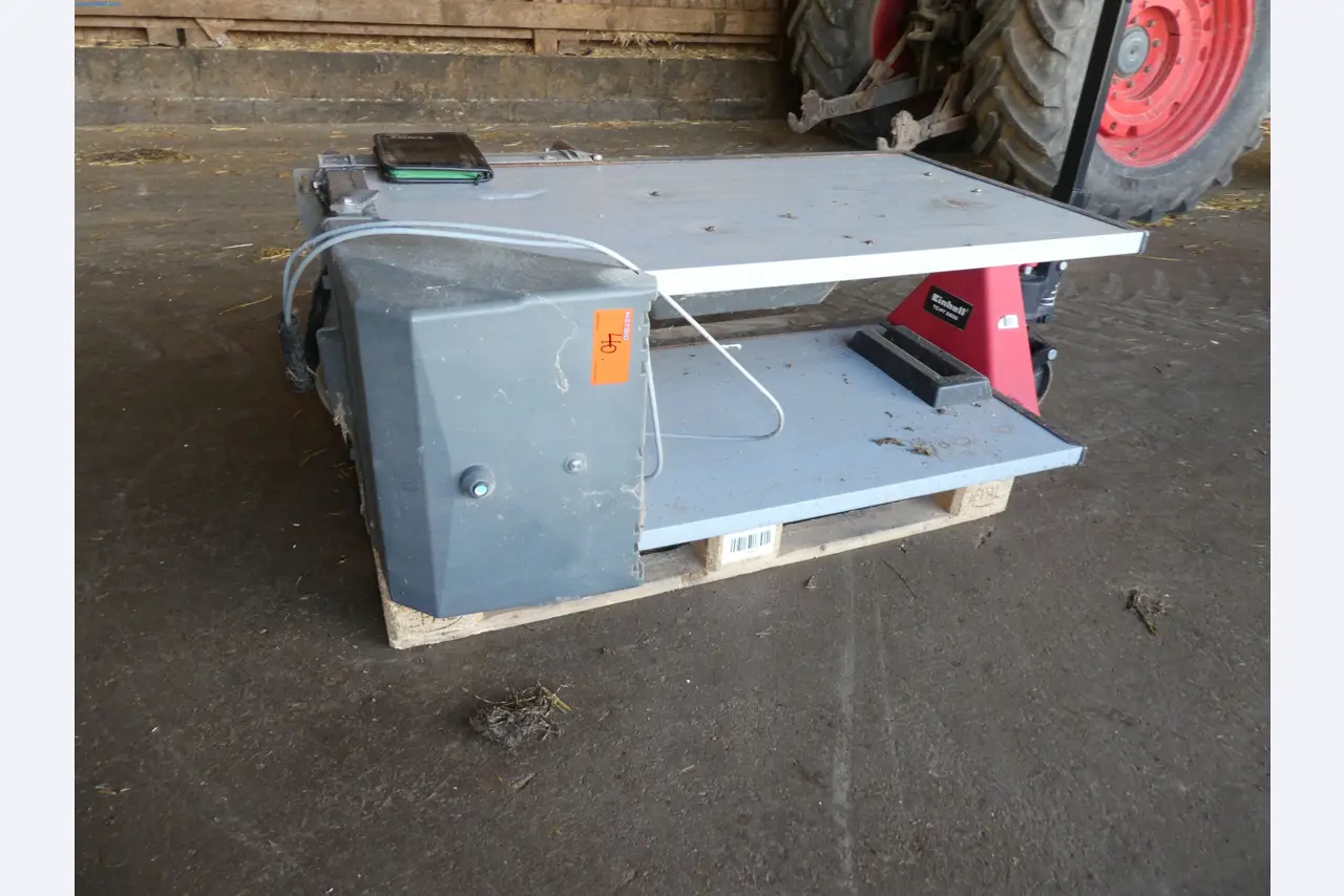 Zemědělské vybavení a stroje-5