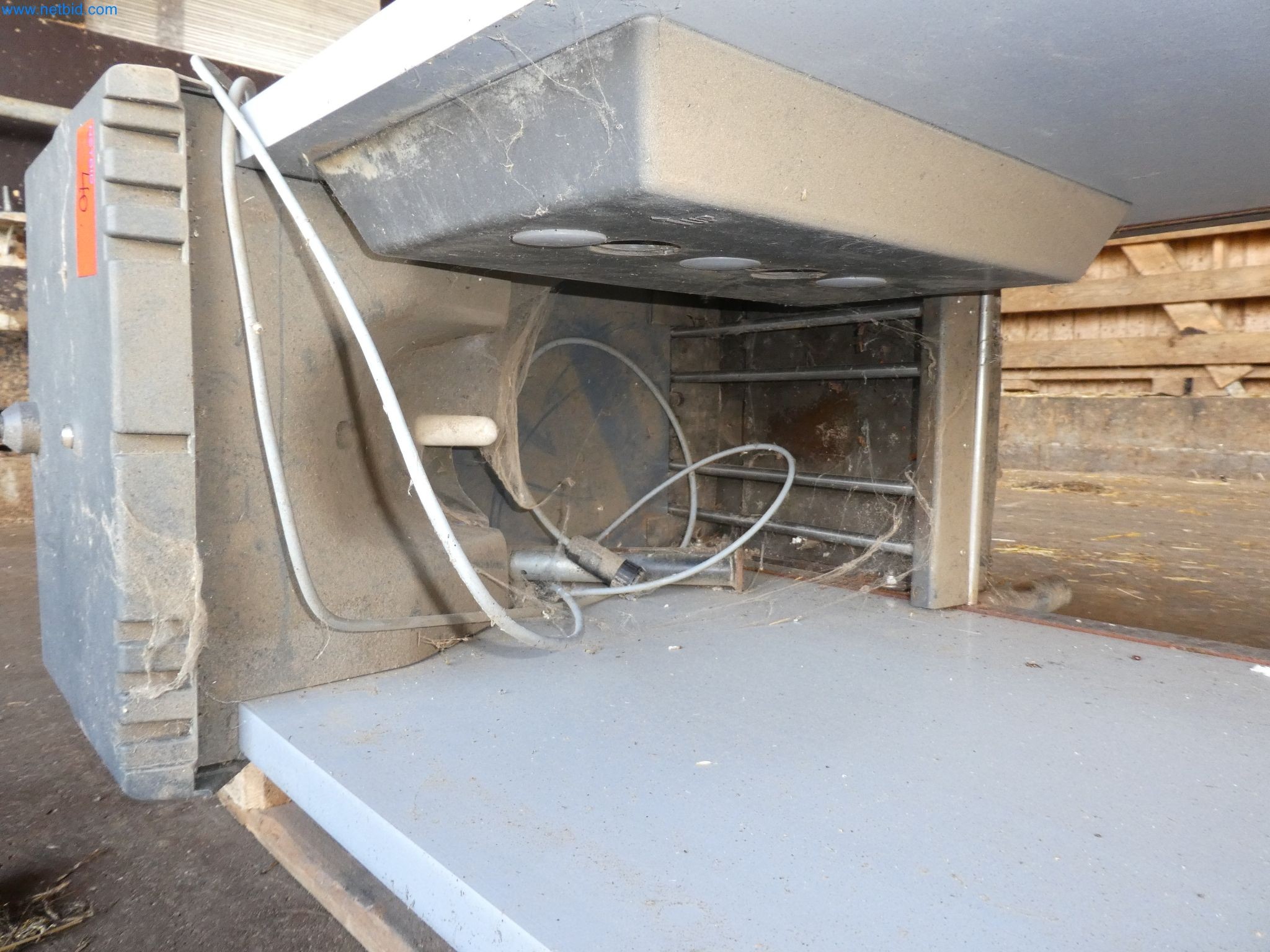 Zemědělské vybavení a stroje-6