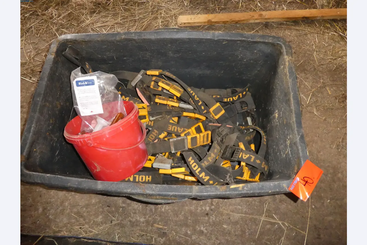 Zemědělské vybavení a stroje-7