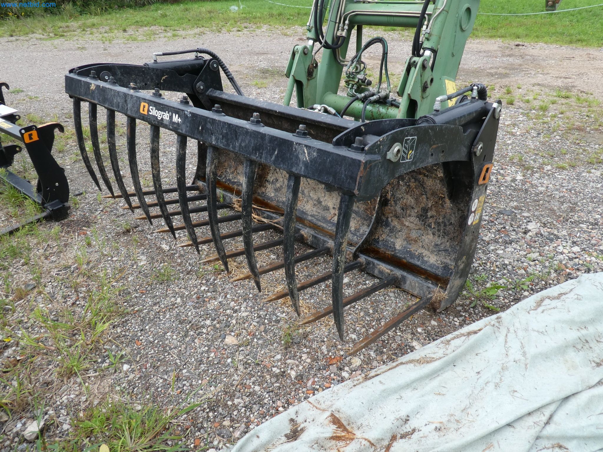 Zemědělské vybavení a stroje-1