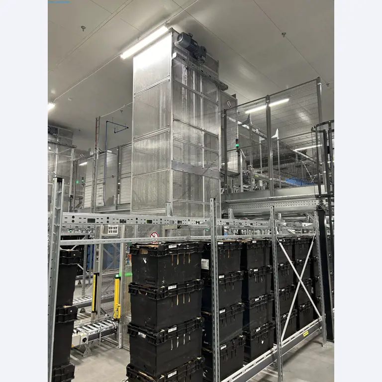 Entrepôt automatique pour l'industrie alimentaire et des boissons-17