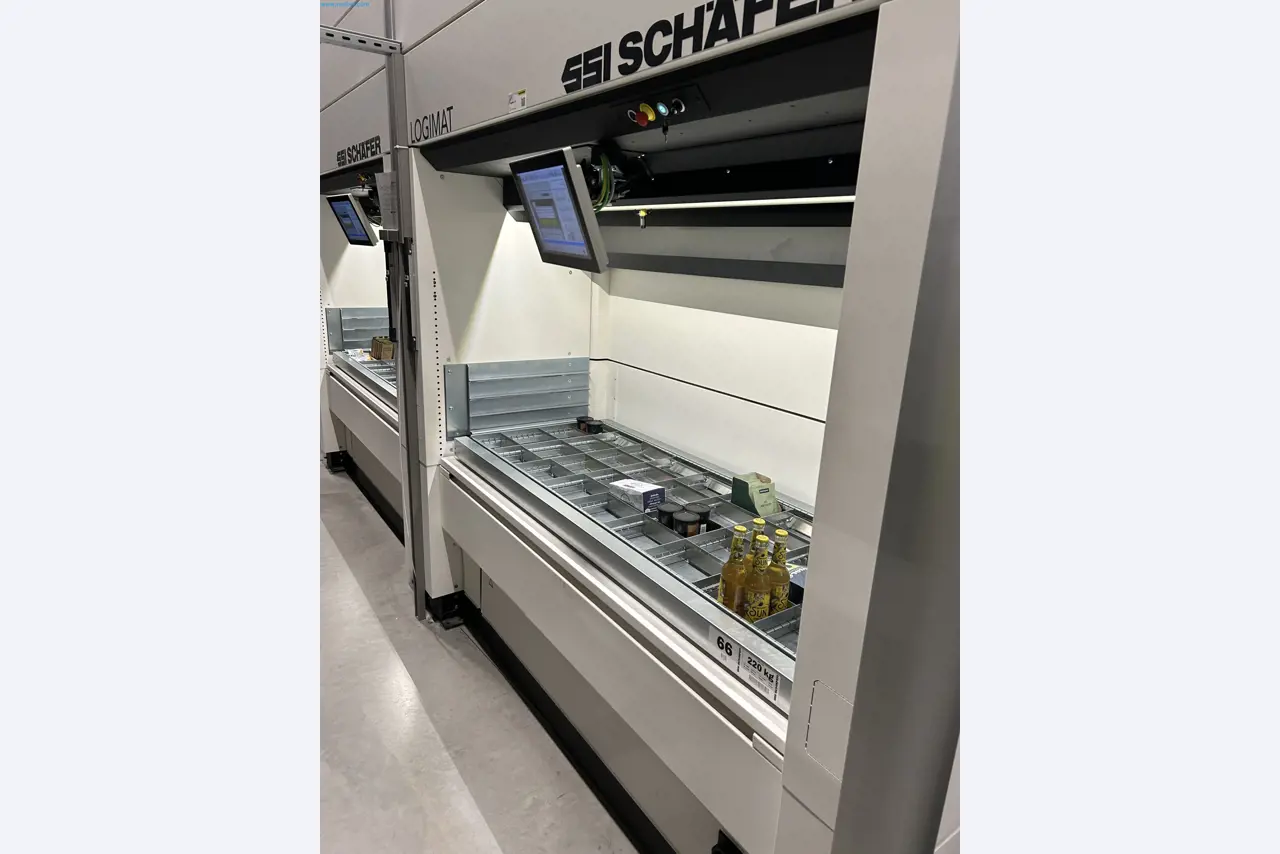 Entrepôt automatique pour l'industrie alimentaire et des boissons-24