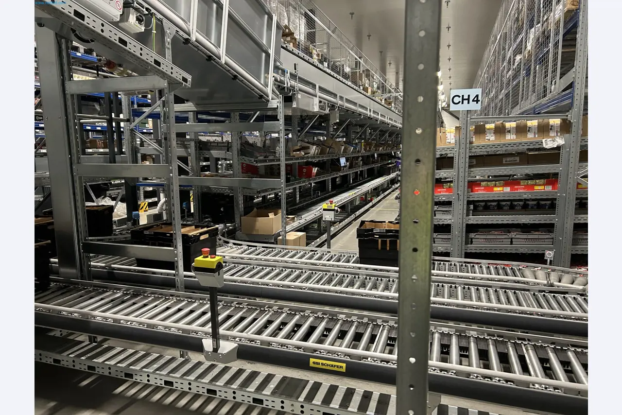 Entrepôt automatique pour l'industrie alimentaire et des boissons-27