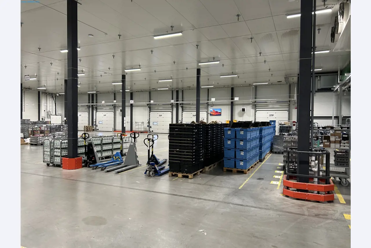 Entrepôt automatique pour l'industrie alimentaire et des boissons-2