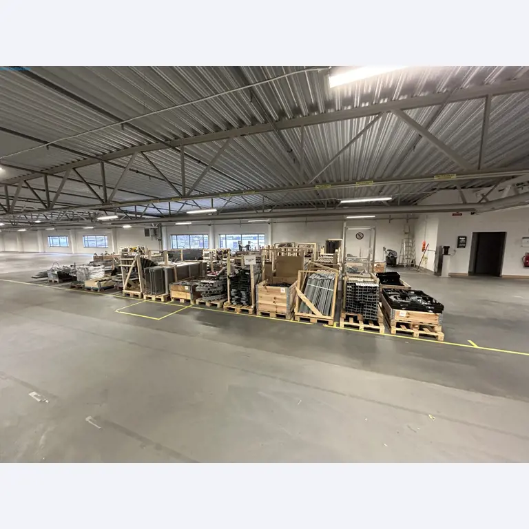 Entrepôt automatique pour l'industrie alimentaire et des boissons-44