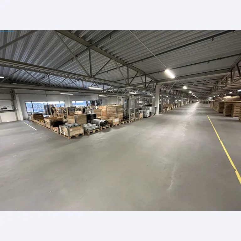 Entrepôt automatique pour l'industrie alimentaire et des boissons-46