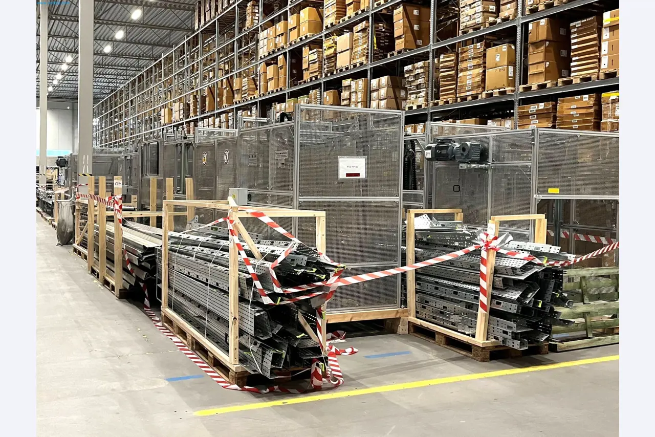 Entrepôt automatique pour l'industrie alimentaire et des boissons-51