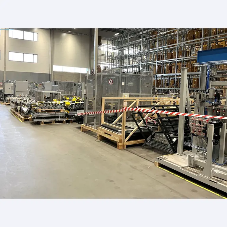 Entrepôt automatique pour l'industrie alimentaire et des boissons-56