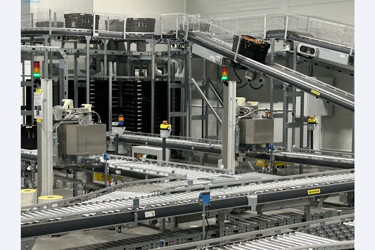 Entrepôt automatique pour l'industrie alimentaire et des boissons-8