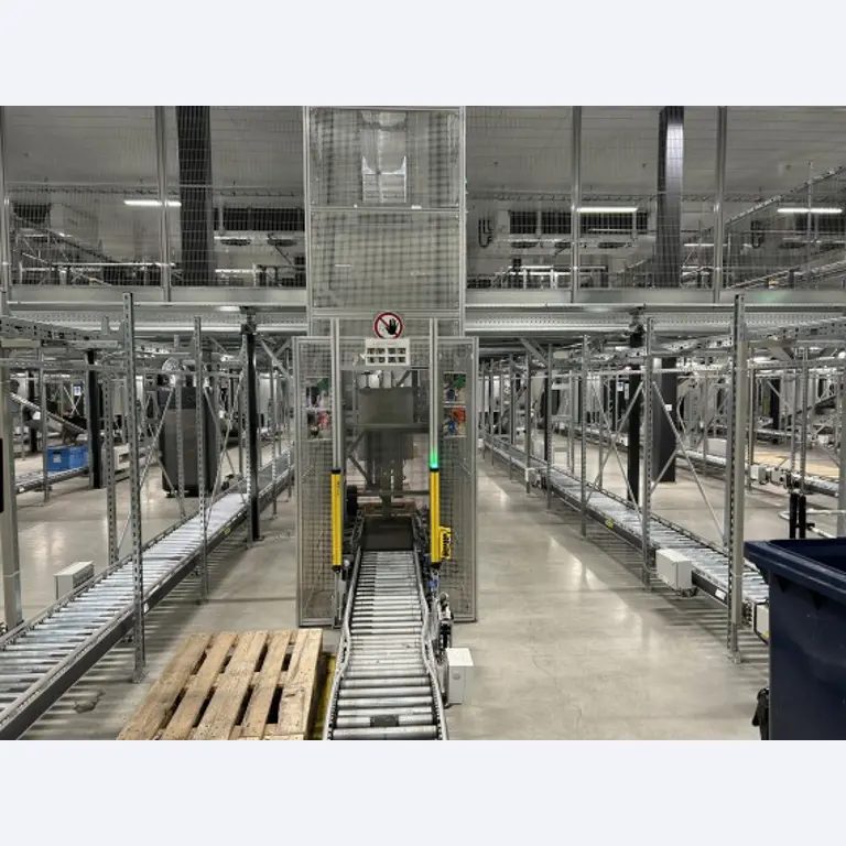 Entrepôt automatique pour l'industrie alimentaire et des boissons-3