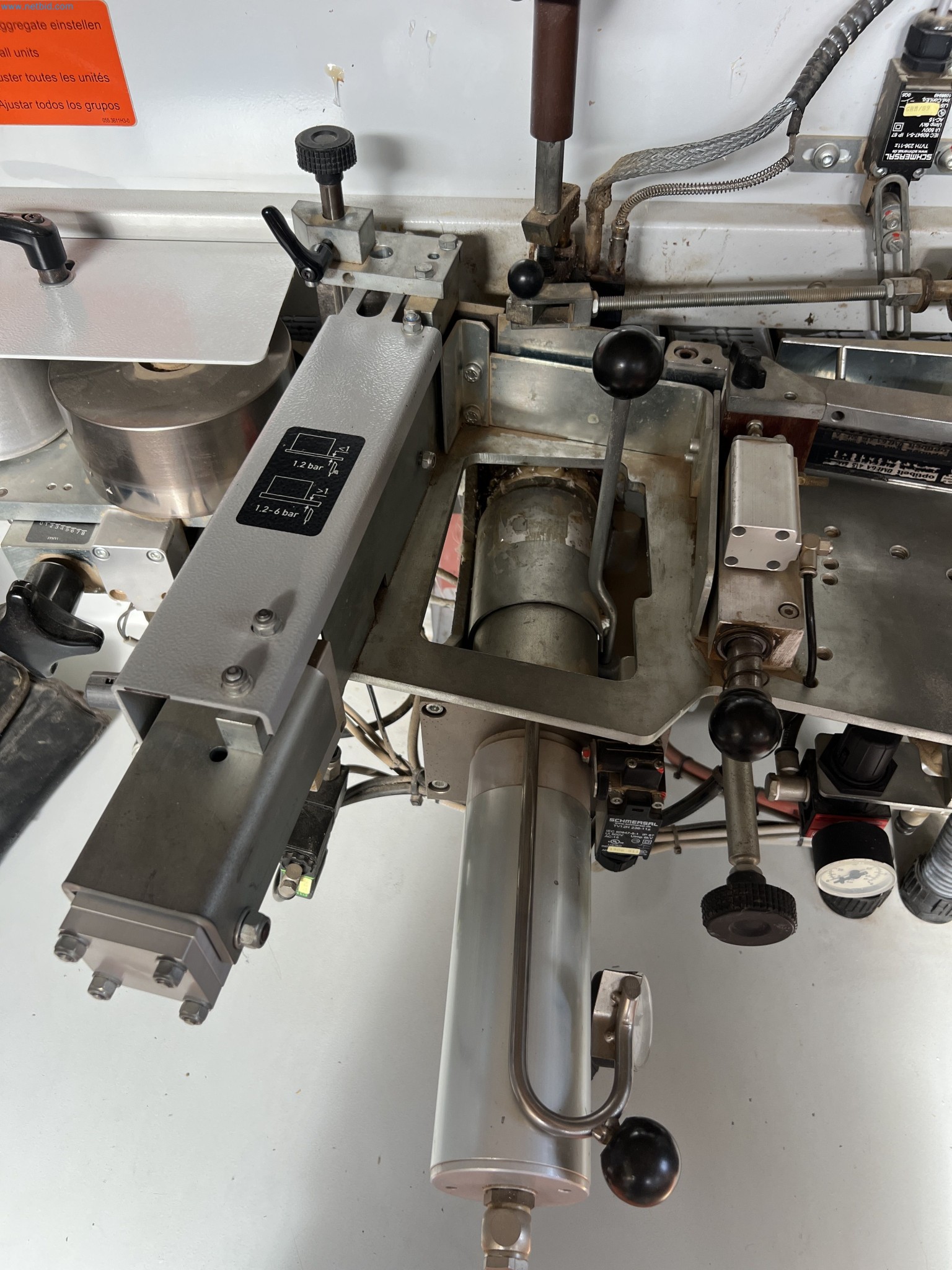 Motor mower for demanding mowing work-18