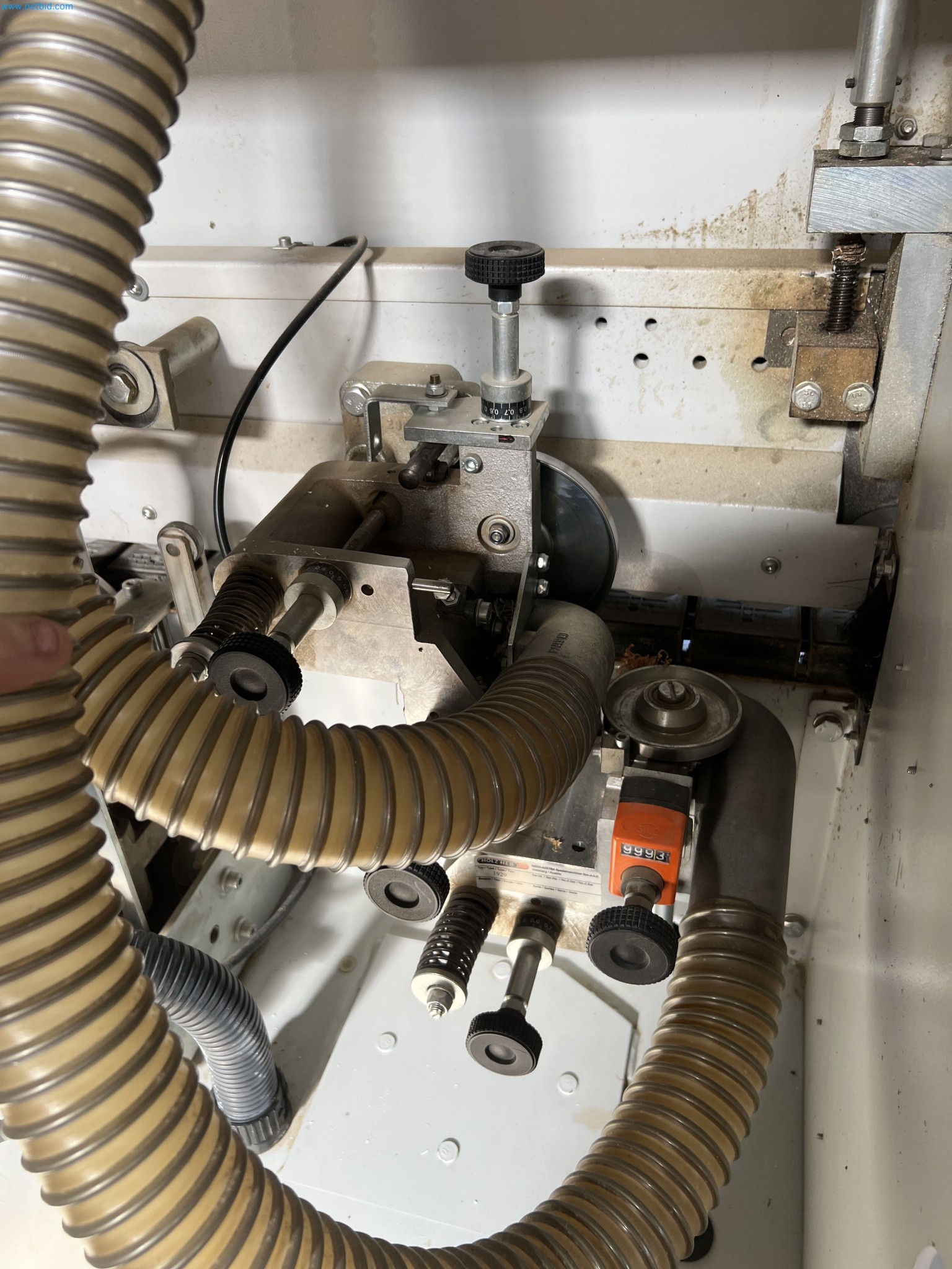 Motor mower for demanding mowing work-27