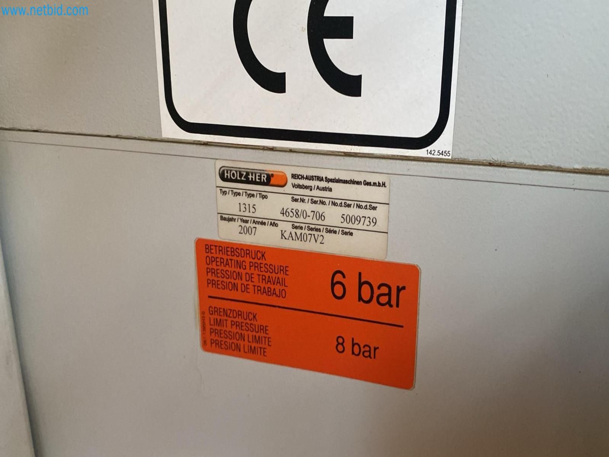 Motor mower for demanding mowing work-3