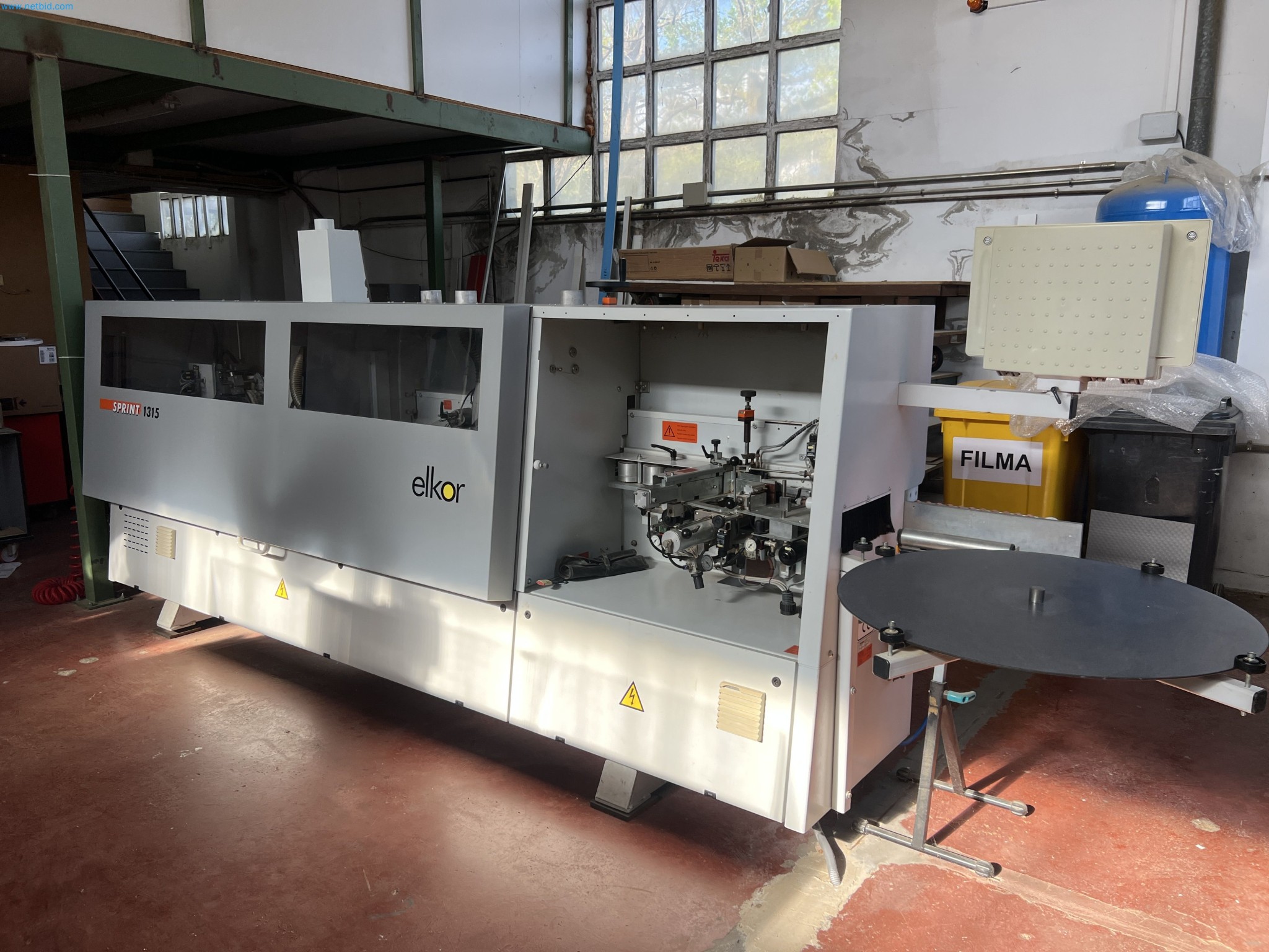 Motor mower for demanding mowing work-5