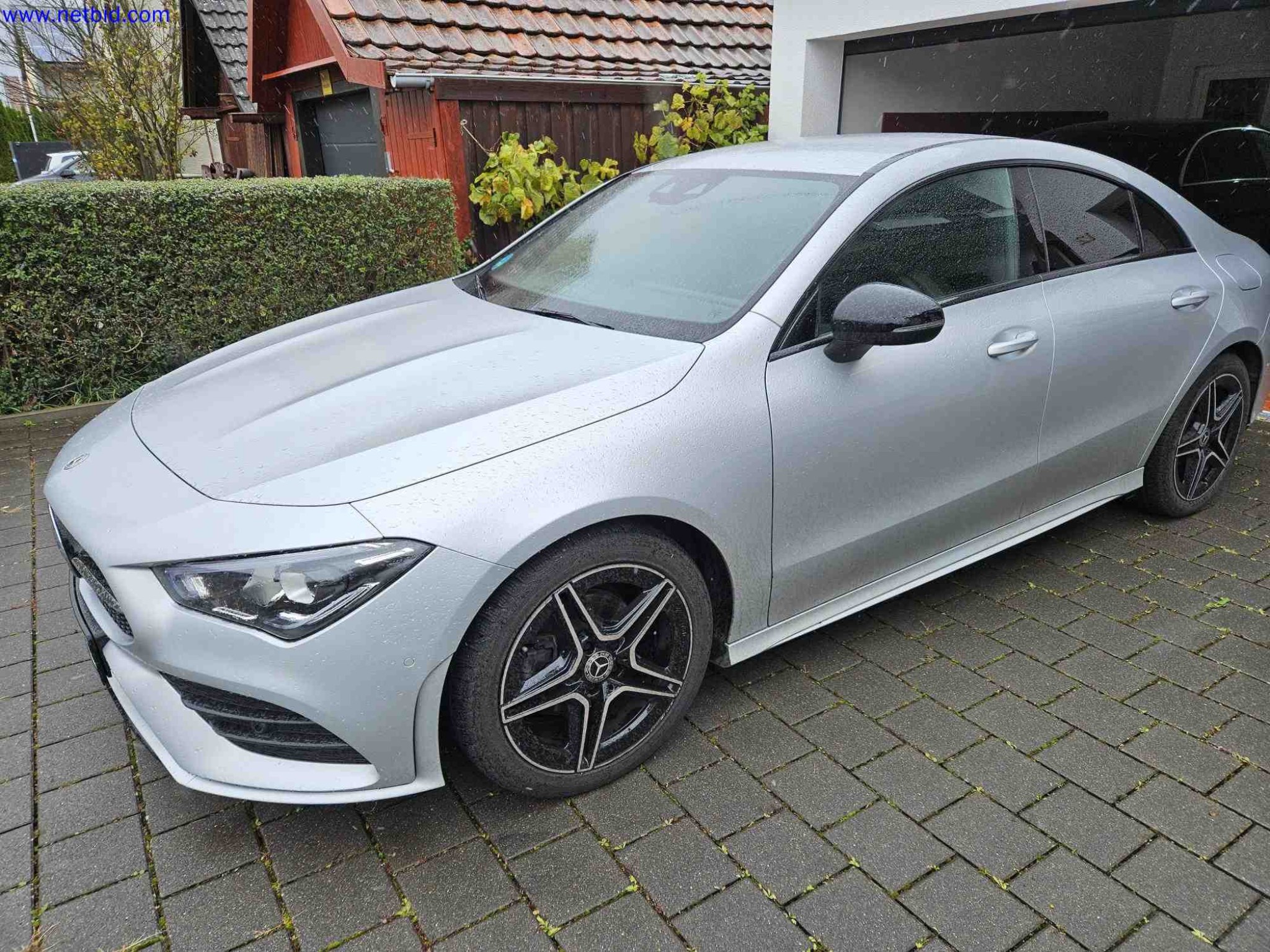 Various printing and embroidery machines-2