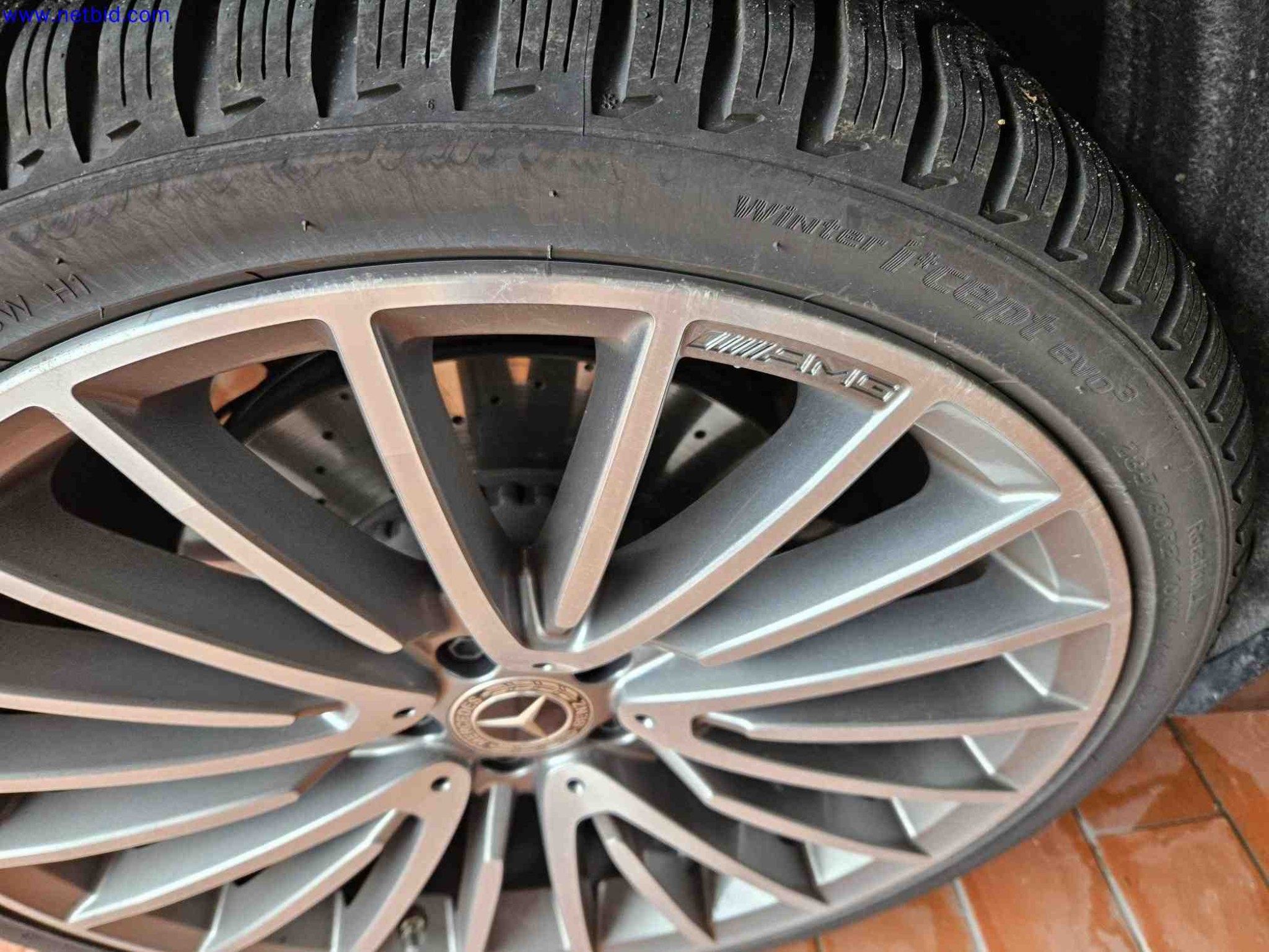 Various printing and embroidery machines-5