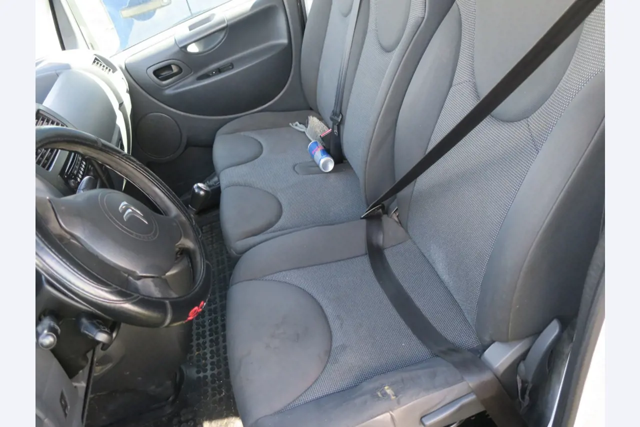 Véhicules d'occasion-6