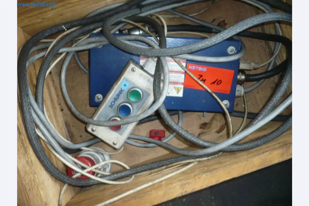 Maszyny, urządzenia techniczne i cały sprzęt operacyjny, biurowy i biznesowy-2