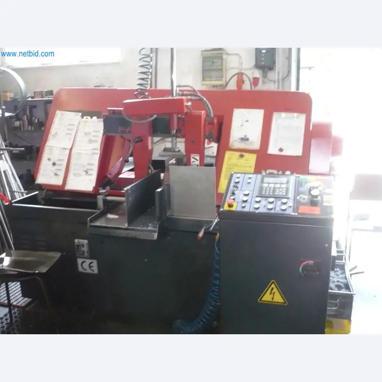 Máquinas, equipamento técnico e todo o equipamento operacional, de escritório e comercial-1