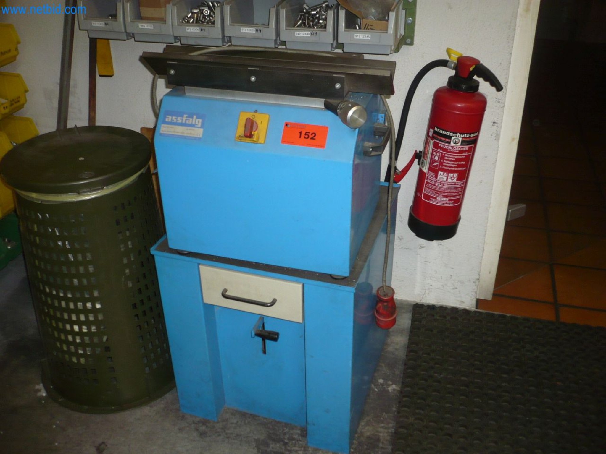 Maschinen, technische Anlagen sowie die gesamte Betriebs- Büro- und Geschäftsausstattung-1