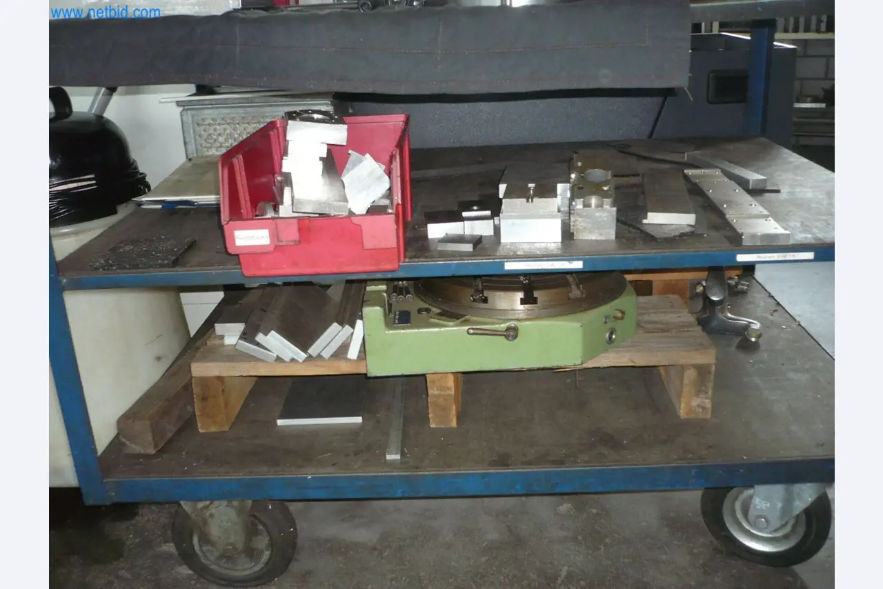 Stroji, tehnična oprema ter vsa obratovalna, pisarniška in poslovna oprema-1