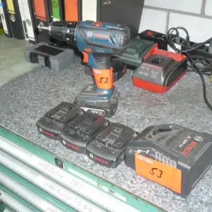 Akumulatorski vrtalni gonilnik Bosch JEG100
