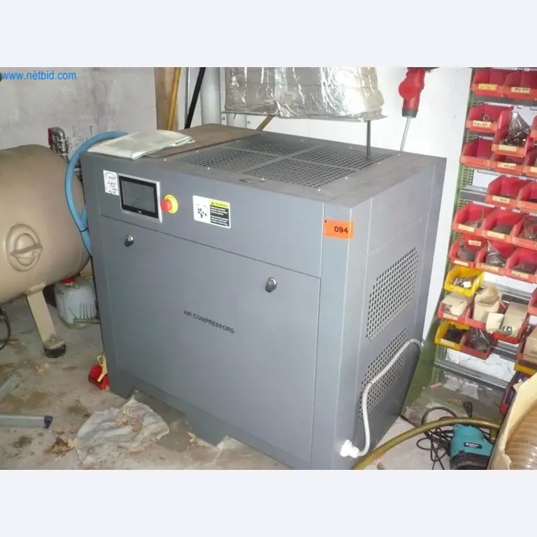 Máquinas, equipamento técnico e todo o equipamento operacional, de escritório e comercial-1