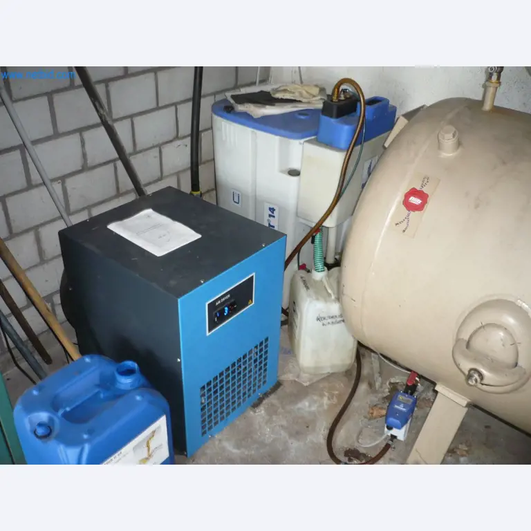 Máquinas, equipamento técnico e todo o equipamento operacional, de escritório e comercial-2