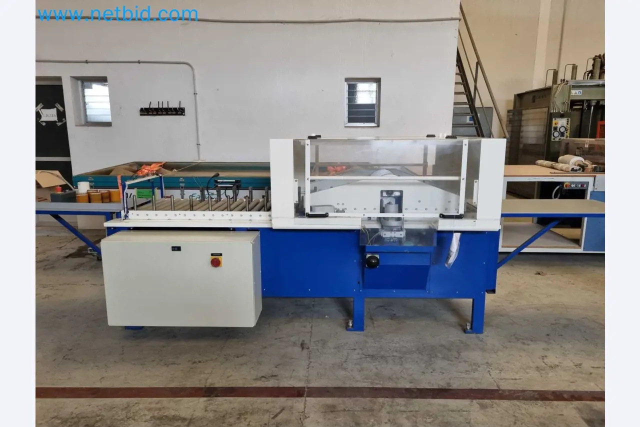 Ontruiming van een magazijn voor houtbewerkingsmachines in Spanje-12