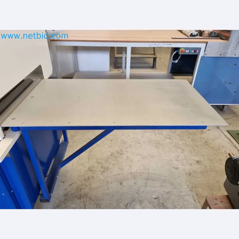 Ontruiming van een magazijn voor houtbewerkingsmachines in Spanje-15