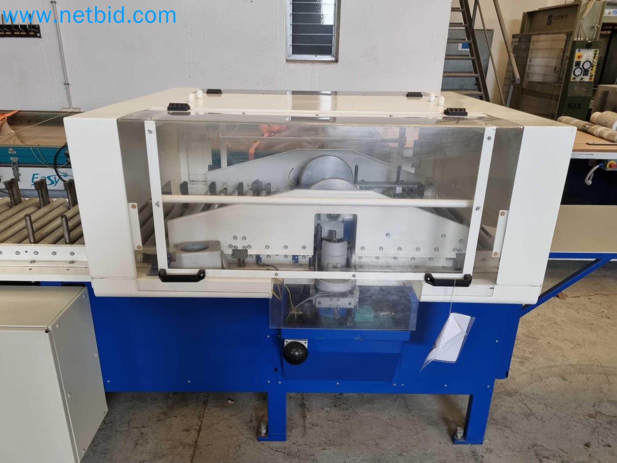 Opróżnienie magazynu maszyn do obróbki drewna w Hiszpanii-18