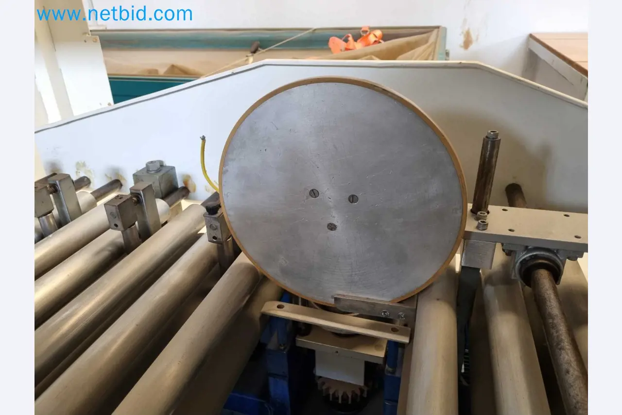 Ontruiming van een magazijn voor houtbewerkingsmachines in Spanje-21