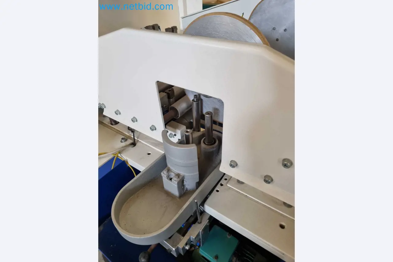 Ontruiming van een magazijn voor houtbewerkingsmachines in Spanje-22