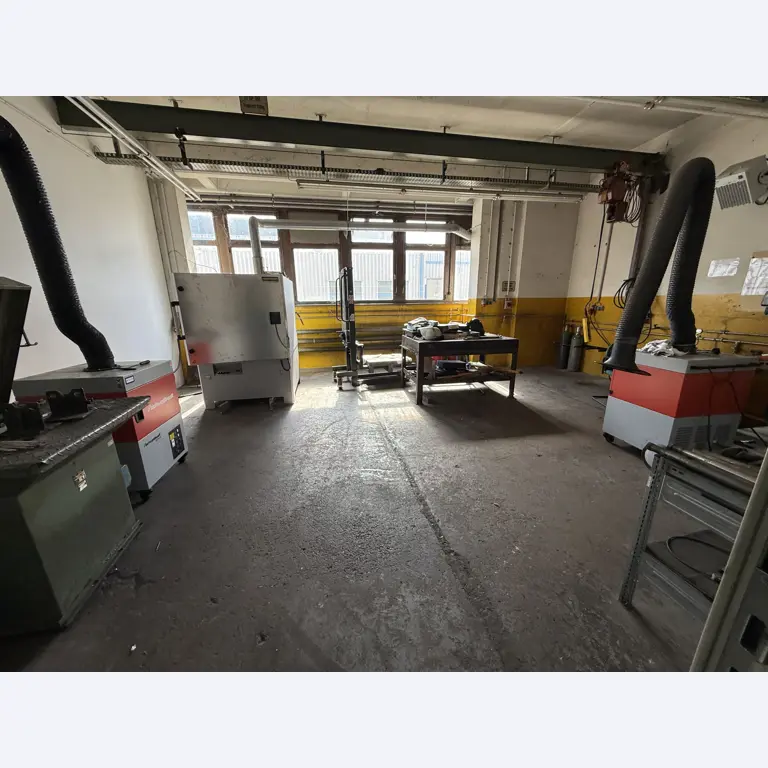 Complete aluminum die-casting production, from material handling to quality assurance-18