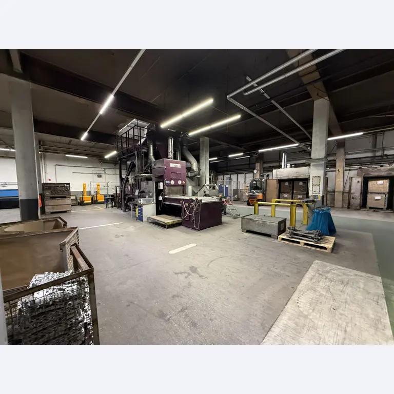 Complete aluminum die-casting production, from material handling to quality assurance-8
