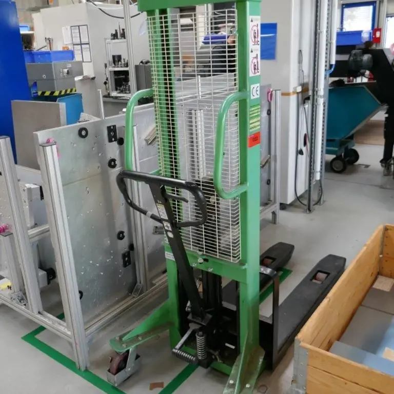 Porta-paletes manual  SDJ1012