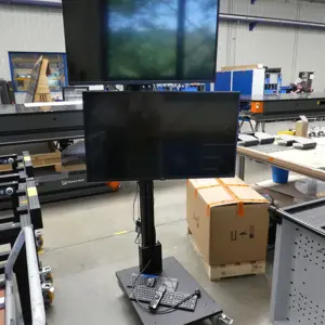 2 Monitory 43" LG 43UT640
