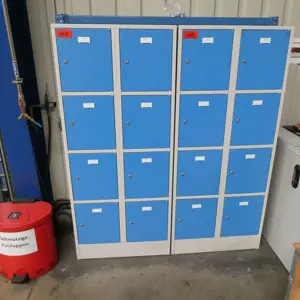 2 Safe deposit lockers