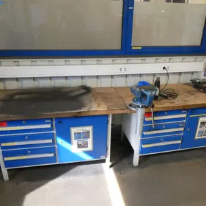 2 Workbenches Garant