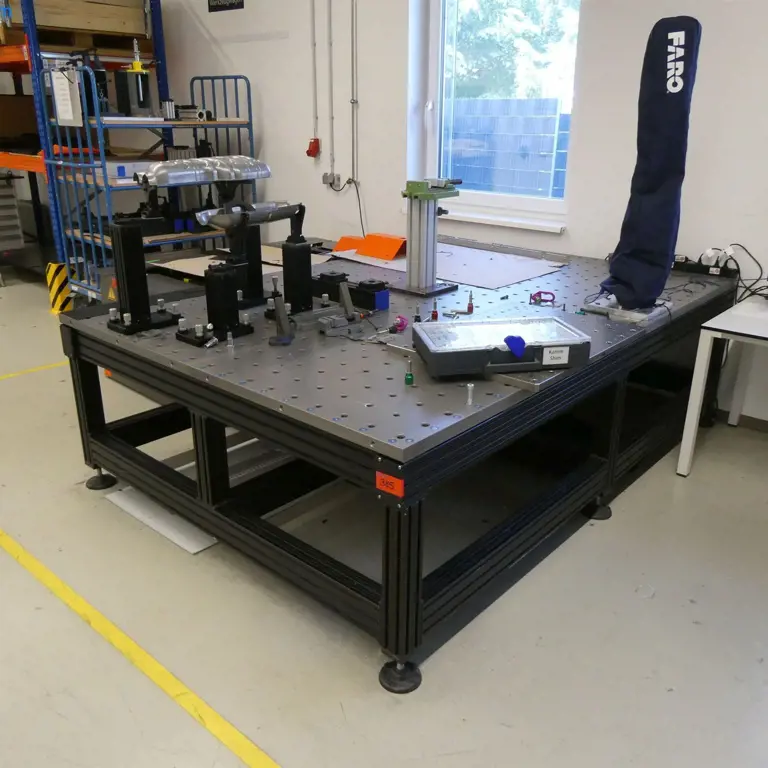 Perforated grid plate Junker & Partner