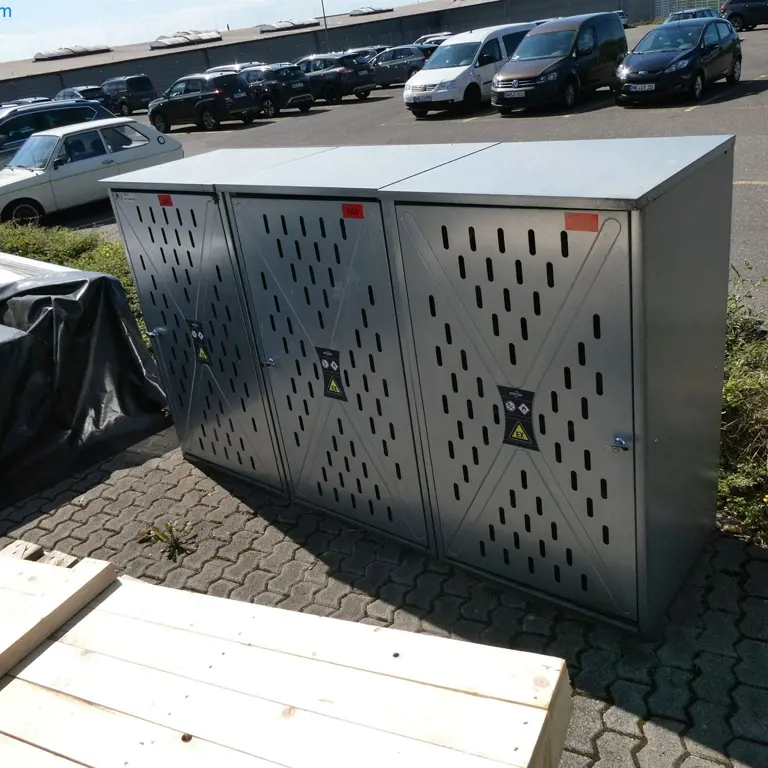3 Gas cylinder cabinets Asecos