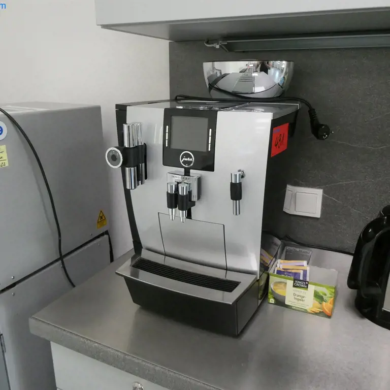 Fully automatic coffee machine Jura Impressa Xj9