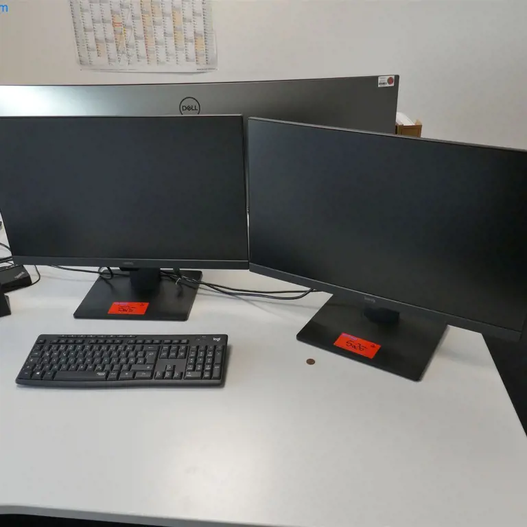 2 27" monitors BenQ