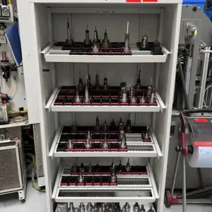 Armário CNC