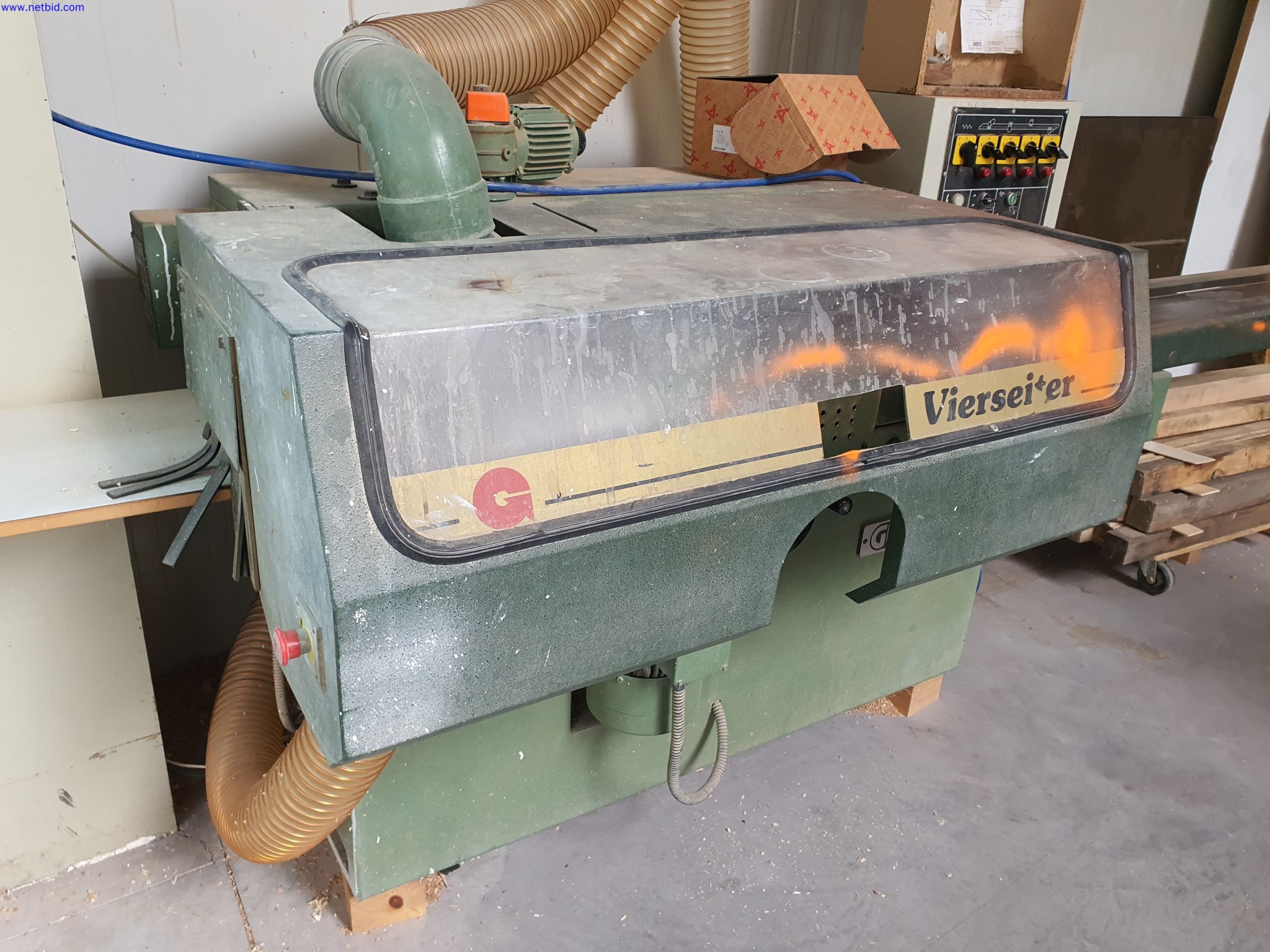 Machines entretenues pour la fabrication de meubles de salon-4